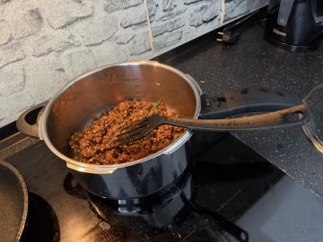 Lentil base in the cooker