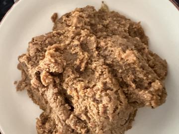 The cooked laddu mixture